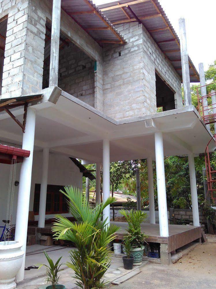 Sanoga Holiday Resort Tissamaharama Exterior foto